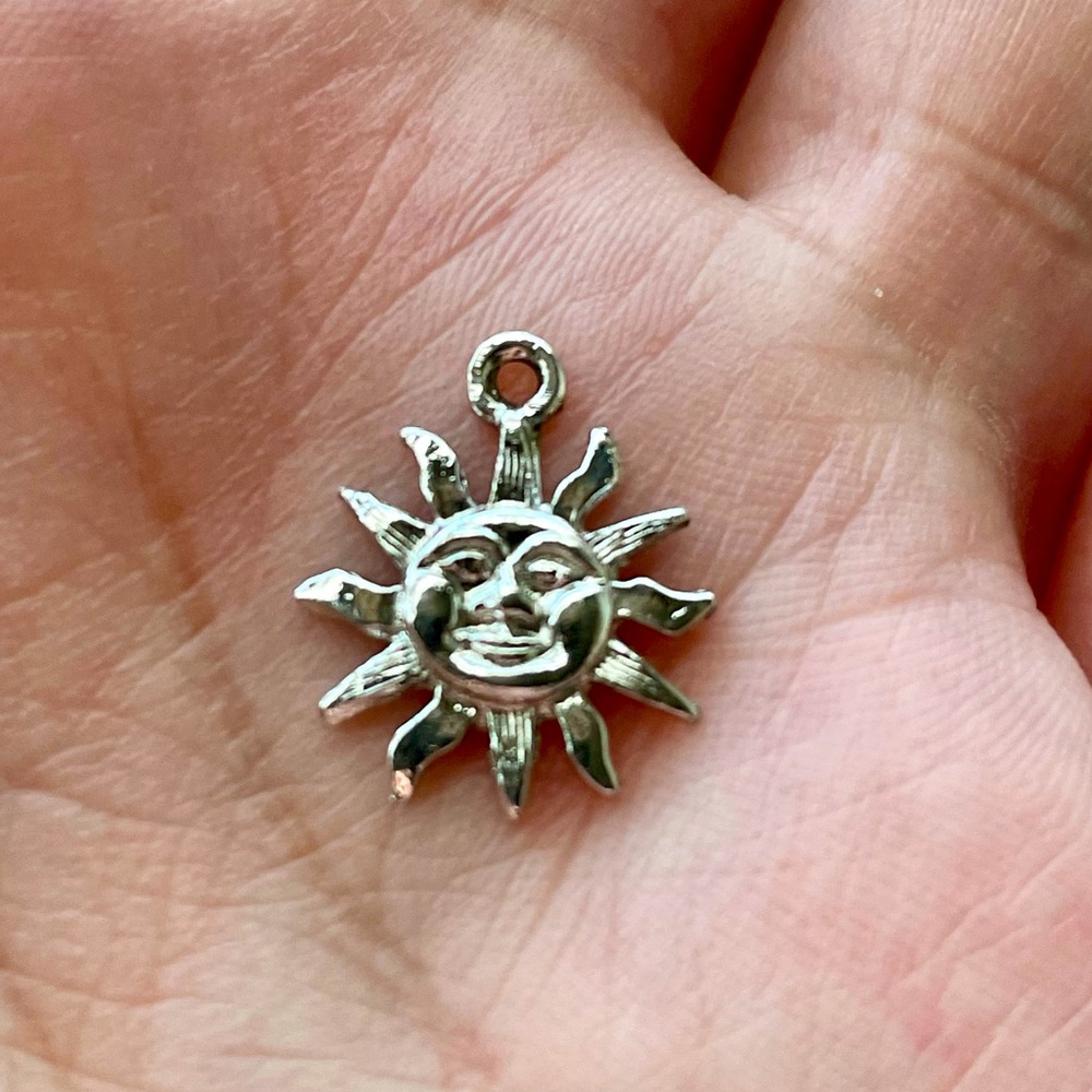 Boutique “SUN” Sterling Silver Bracelet Charm/pendant